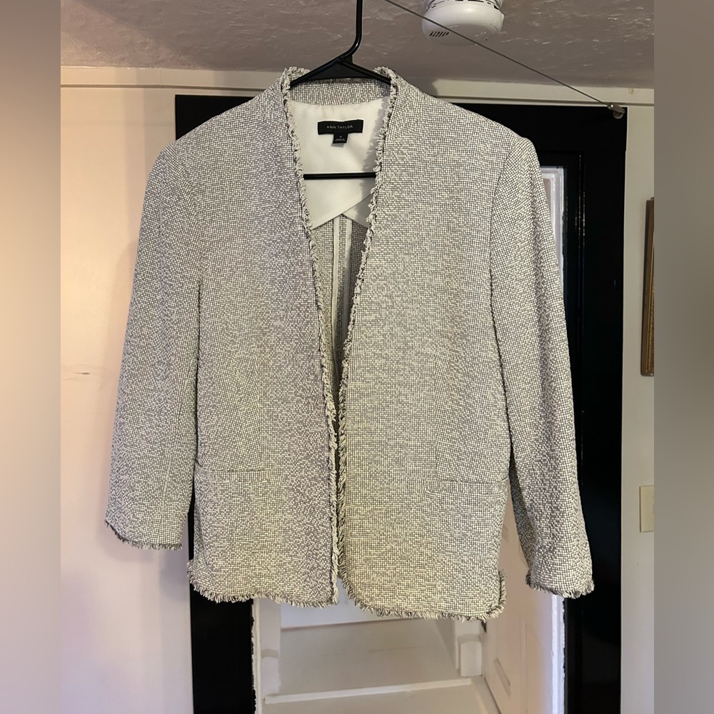 Ann Taylor Women's Black and White Tweed Blazer